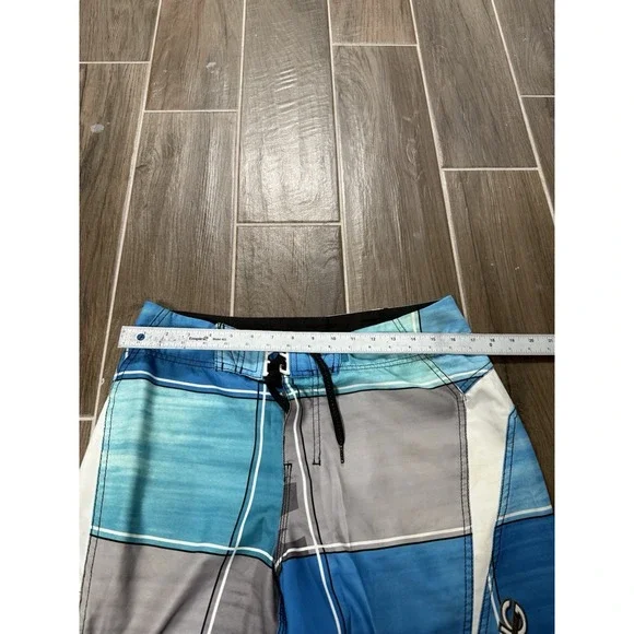 Vintage Y2K Billabong Board Shorts Mens Size 33 Spellout Surf Wear Skate Swim - Picture 7 of 8